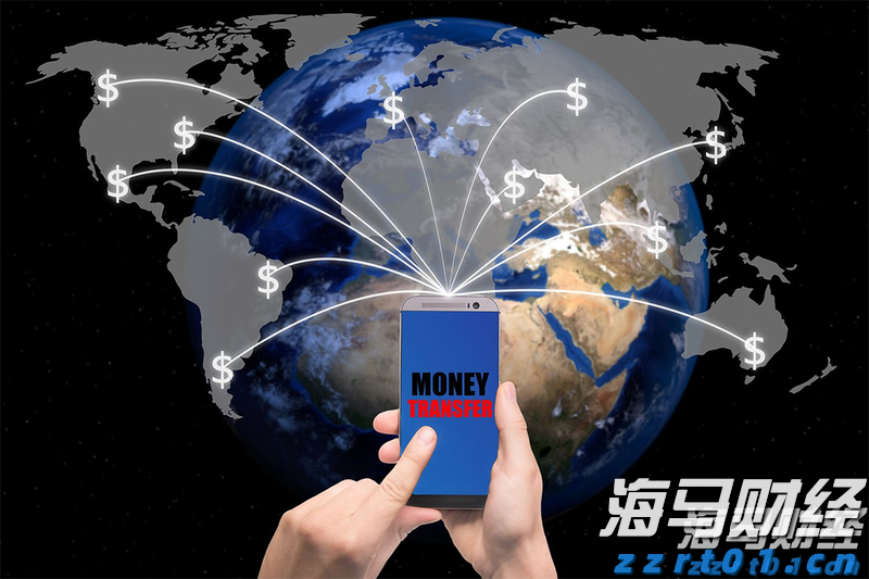 一客车利用粤澳两地牌藏匿走私燕窝被拱北海关查获